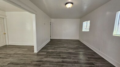 4415 Burns Ave in Los Angeles, CA - Building Photo - Building Photo