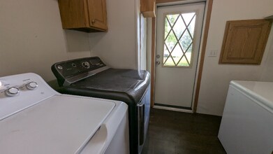 98 MN-92 in Gonvick, MN - Building Photo - Building Photo