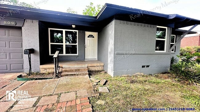 property at 809 E Celeste Dr