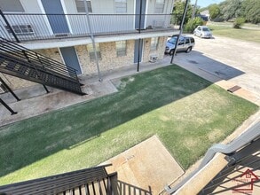1502 NW Kingsbury Ave in Lawton, OK - Building Photo - Building Photo