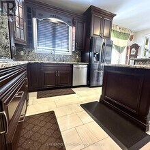 3070 Orion Blvd in Orillia, ON - Building Photo - Building Photo