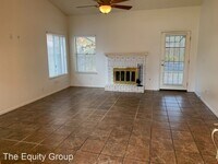 1608 Cottonwood Ct S photo'