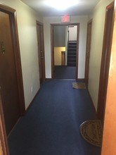 Newington Road Apartments in West Hartford, CT - Foto de edificio - Interior Photo