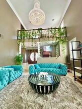 2790 Hidden Hills Way W in Corona, CA - Foto de edificio - Building Photo