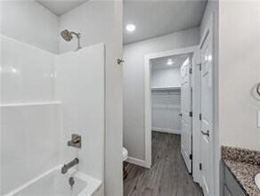 6505 NW Altus St in Bentonville, AR - Building Photo - Building Photo