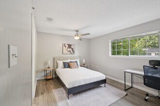 2045 Kenridge Pkwy in Decatur, GA - Building Photo - Building Photo