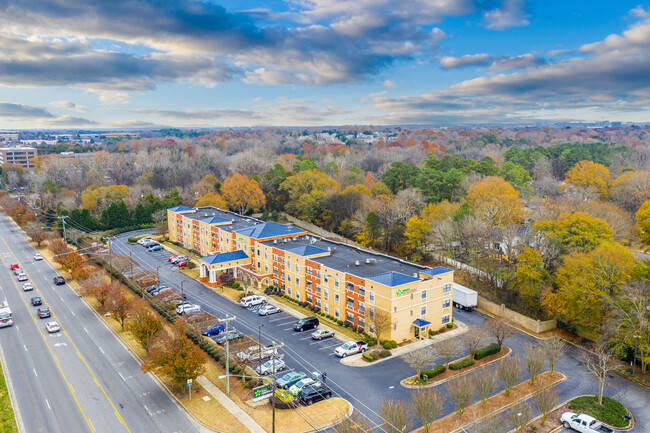 Furnished Studio - Charlotte in Charlotte, NC - Building Photo - Building Photo