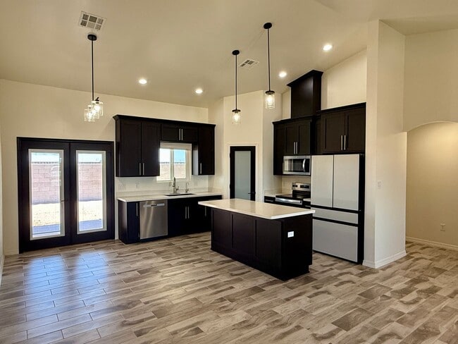 3877 Santa Rosalina LN in San Luis, AZ - Building Photo - Building Photo