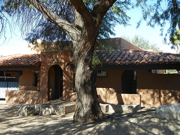1915 E 9th St in Tucson, AZ - Building Photo - Building Photo