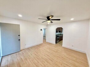 220 S 35th St, Unit 2 in San Diego, CA - Building Photo - Building Photo