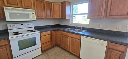 139 Juniper Loop in Ocala, FL - Building Photo - Building Photo