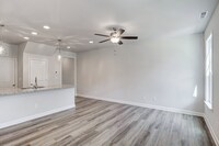 319 Conrad Ln photo'