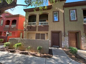 1920 E Bell Rd in Phoenix, AZ - Building Photo - Building Photo