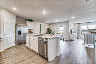 853 Otto Loop in Crestview, FL - Building Photo - Building Photo