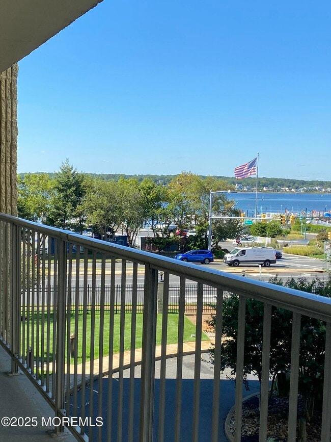 1000 River Rd in Belmar, NJ - Building Photo - Building Photo