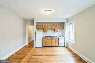 2116 Walnut St in Philadelphia, PA - Foto de edificio - Building Photo