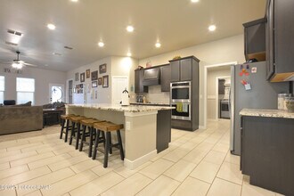 2017 142nd St in Lubbock, TX - Building Photo - Building Photo