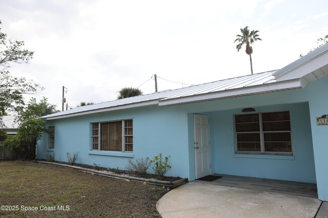 1100 Pine St in Melbourne Beach, FL - Building Photo - Building Photo