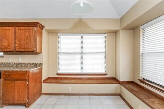 11233 Cimarron Dr in Oklahoma City, OK - Building Photo - Building Photo