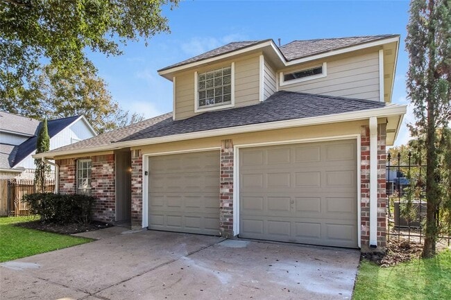 4110 President's Dr W in Houston, TX - Building Photo - Building Photo