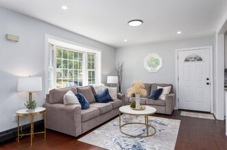 180 Gazo Ave in Burlington, VT - Building Photo - Building Photo