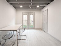 2306 Addison Rd photo'