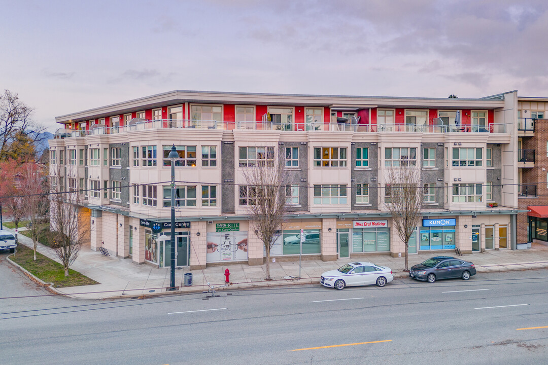 Charm - Condos in Vancouver, BC - Building Photo