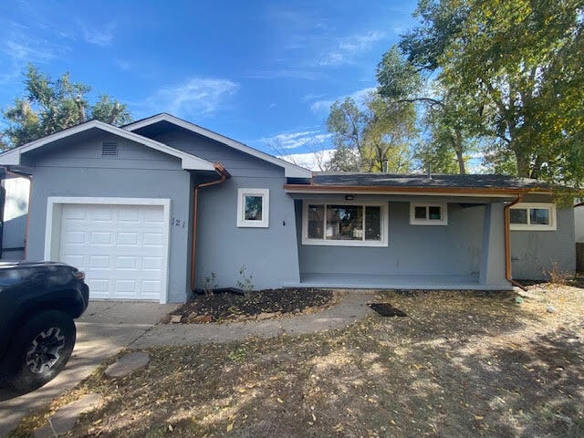 property at 121 Davie Dr