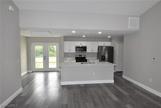 2140 Yalta Terrace in North Port, FL - Building Photo - Building Photo