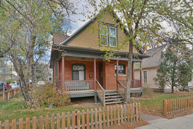 1603 Arapahoe Ave in Boulder, CO - Building Photo - Other