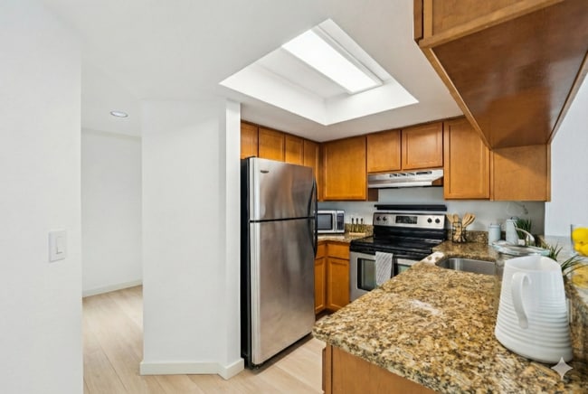 12036 100th Avenue Northeast, Unit K202
