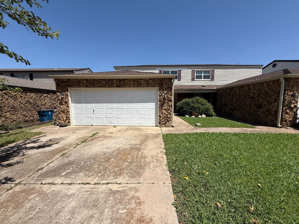 3507 Wynn Cir in Edmond, OK - Building Photo