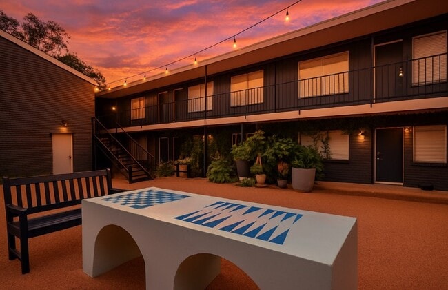 101 Avondale St in Houston, TX - Building Photo - Building Photo