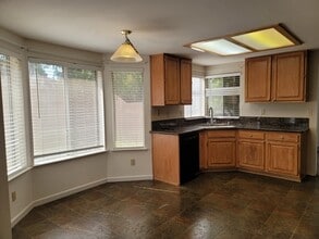 1709 Evergreen Dr in Roseville, CA - Building Photo - Building Photo