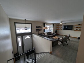 935 McKnight Rd in Indiana, PA - Building Photo - Building Photo
