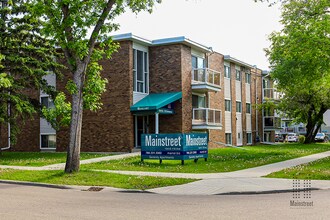 Serenity Apartments in Edmonton, AB - Building Photo - Building Photo