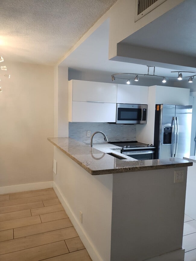 property at 1333 E Hallandale Beach Blvd