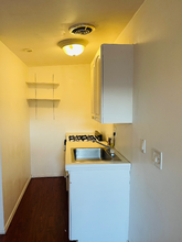 18548 Arminta St-Unit -Studio in Los Angeles, CA - Building Photo - Building Photo