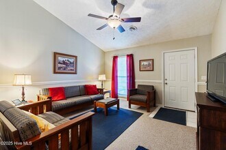 606 Manassas Dr in Wilmington, NC - Building Photo - Building Photo