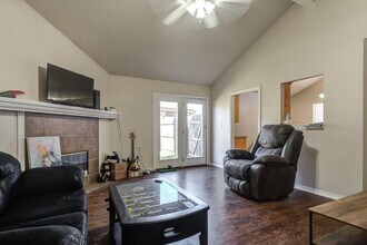 2909 106th St in Lubbock, TX - Building Photo - Building Photo