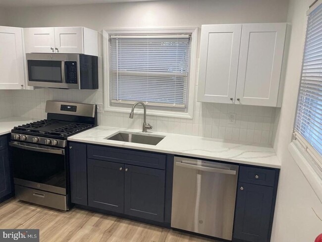 105 Breslin Ave in Haddonfield, NJ - Building Photo - Building Photo