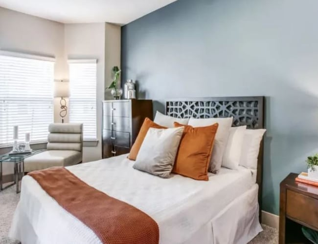 21077 Kingsland Blvd