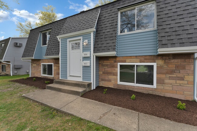 property at 4600 Washington Square Dr