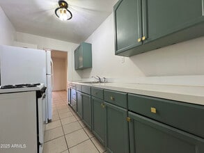 946 E 12th St in Douglas, AZ - Building Photo - Building Photo