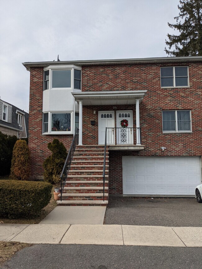 96 Sterling Ave Rentals in Harrison, NY