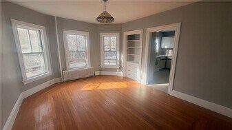 157 Armington St in Cranston, RI - Building Photo