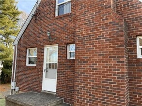 2803 Cleveland Ave in Steubenville, OH - Building Photo - Building Photo