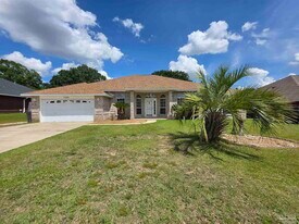 7200 Annandale Dr in Pensacola, FL - Building Photo