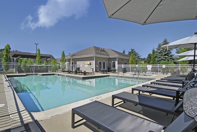 Hunters Ridge Apartments & Townhomes
