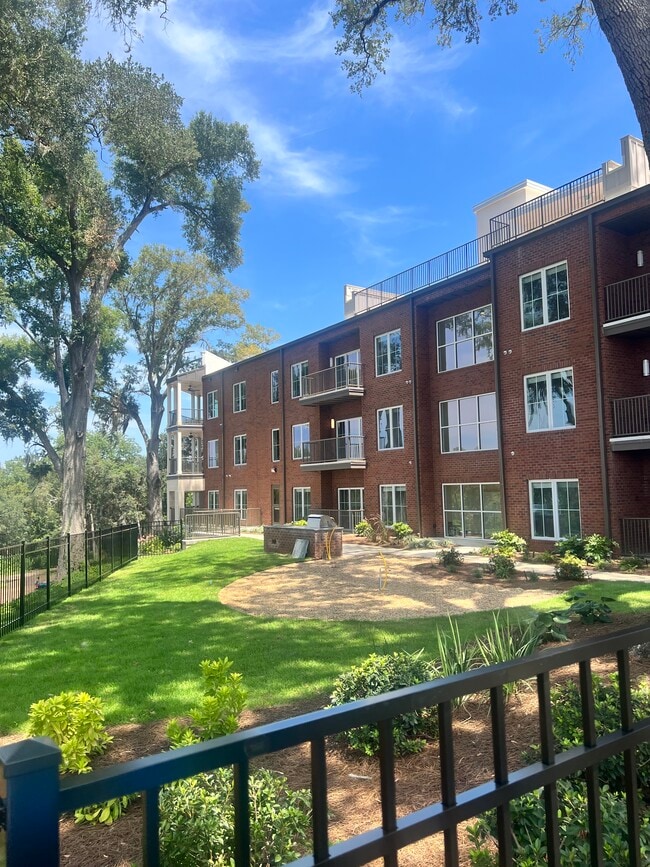 Lofts at Chason Park in Bainbridge, GA - Foto de edificio - Building Photo